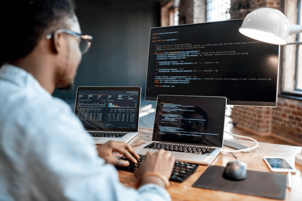 Software Systems Development & Support - Sawabox LTD